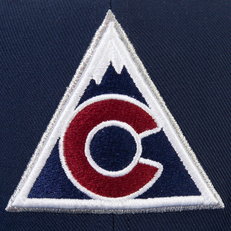 Casquette snapback Fanatics bleu marine pour homme avec logo principal des Colorado Avalanche