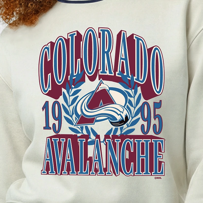 Sweat-shirt à col rond Champion crème Colorado Avalanche Bold Laurels pour femme, en fil tissé inversé