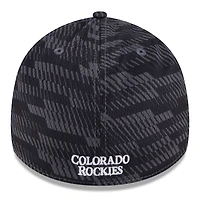 Men's New Era Black Colorado Rockies 2025 MLB Clubhouse 39THIRTY Flex Hat