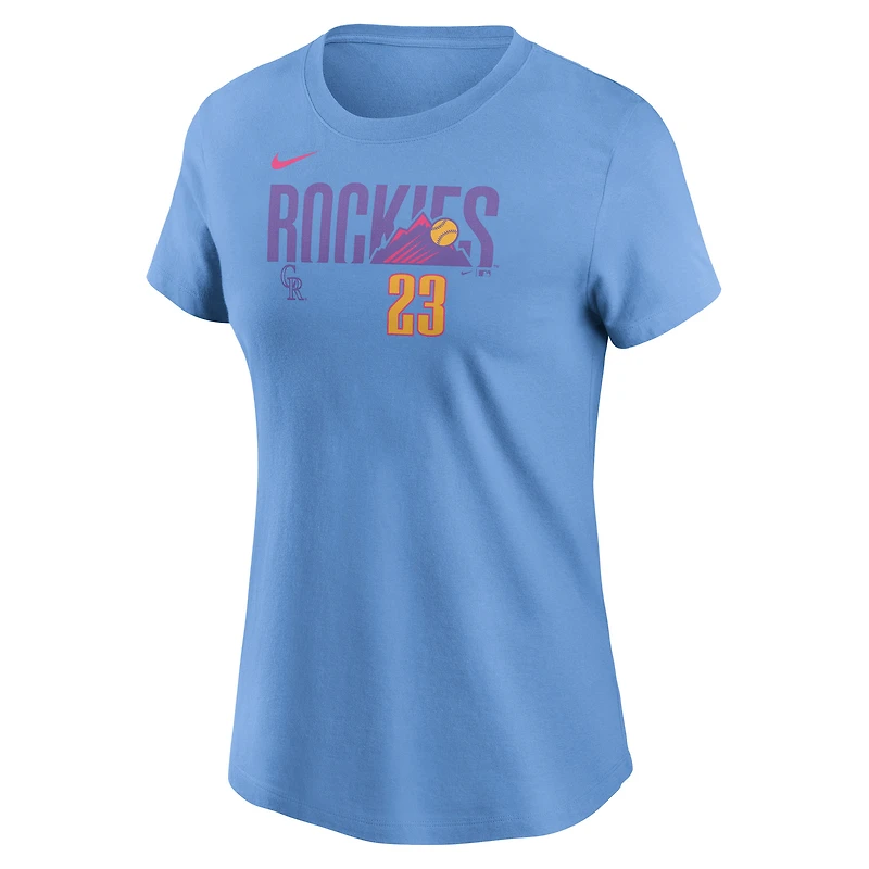 T-shirt Nike Kris Bryant bleu clair pour femme, Colorado Rockies 2025 City Connect Fuse, nom et numéro