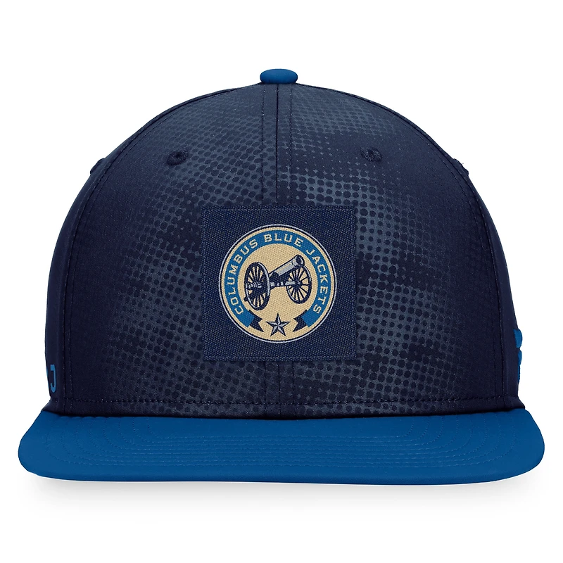 Casquette Snapback Columbus Blue Jackets Authentic Pro Alternate Logo pour hommes Fanatics bleu marine/bleu