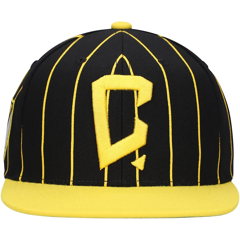 Casquette Mitchell & Ness noire Columbus Crew Team Pin pour homme