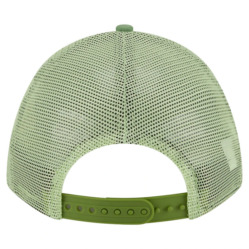 Men's New Era Green Columbus Crew Color Pack 9FORTY M-Crown A-Frame Adjustable Trucker Hat