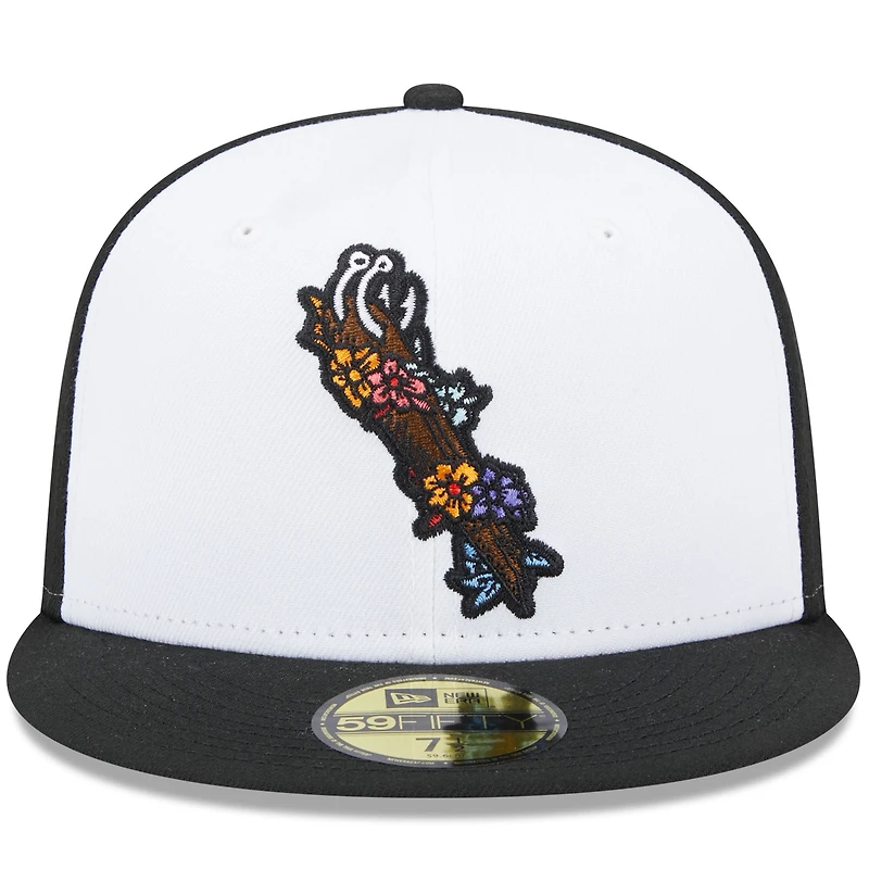 Casquette ajustée New Era Corpus Christi Hooks Theme Nights Día De Los 59FIFTY blanche pour homme