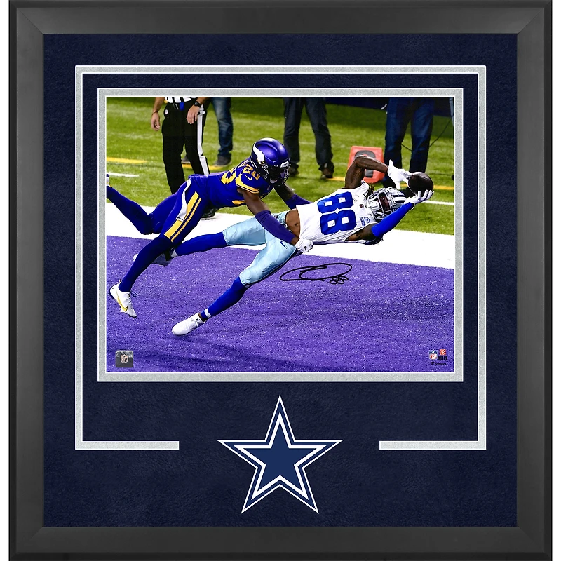 Photographie encadrée autographiée de CeeDee Lamb des Cowboys de Dallas 16" x 20" TD Catch vs. Minnesota