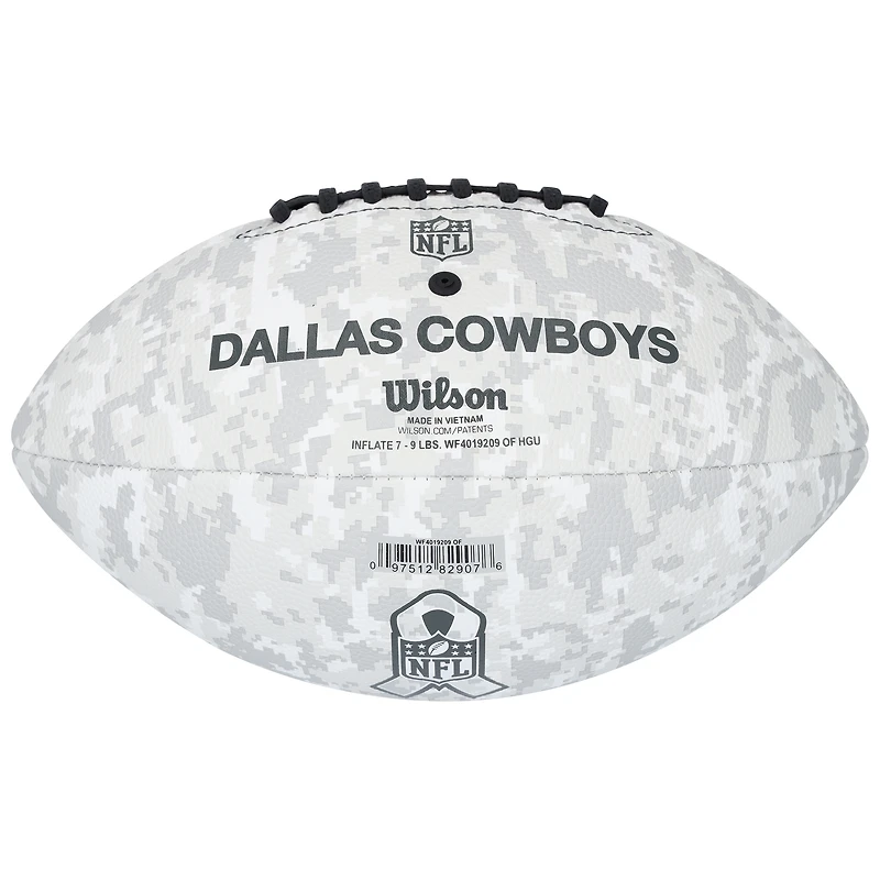 Ballon de football Wilson 2024 autographié par CeeDee Lamb des Cowboys de Dallas