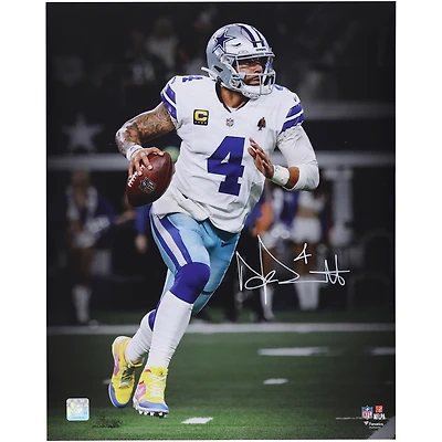 Photo dédicacée de Dak Prescott (Dallas Cowboys) - 40 x 50 cm (16 x 20 pouces) - Sortie en force