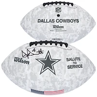 Ballon de football Wilson autographié par Dak Prescott des Cowboys de Dallas en 2024