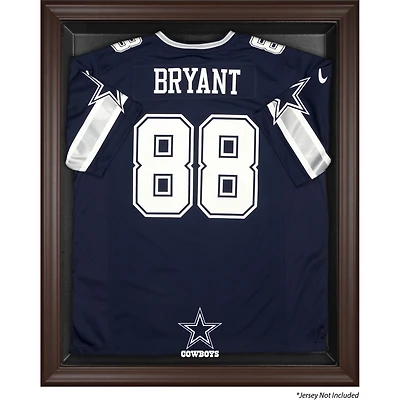 Vitrine de présentation du maillot avec logo encadré marron des Cowboys de Dallas
