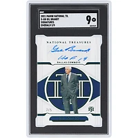 Carte autographiée de Gil Brandt (Dallas Cowboys) 2021 Panini National Treasures Emerald Signatures #S-GB #2/5 authentifiée par SGC (n° 9) avec inscription « HOF 19 ».