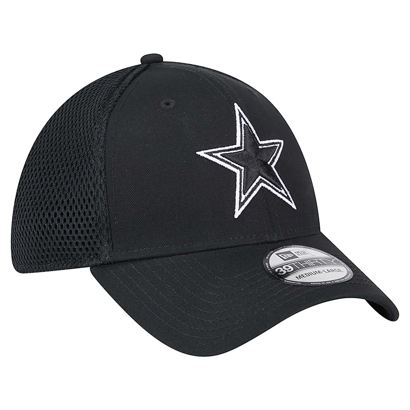 Casquette New Era noire Dallas Cowboys Main B-Dub Neo 39THIRTY Flex pour homme