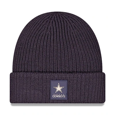 Bonnet en tricot à revers Sideline 2025 des Cowboys de Dallas New Era pour homme, couleur anthracite