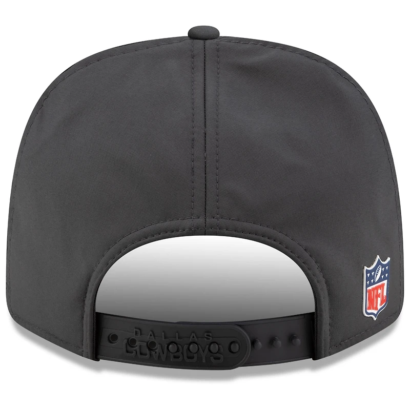 Casquette snapback 9FIFTY à panneau fendu latéral New Era anthracite Dallas Cowboys 2025 pour homme