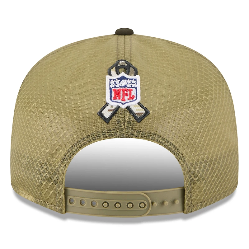 Casquette snapback 9FIFTY à panneau fendu New Era vert foncé Dallas Cowboys 2025 Salute to Service pour homme