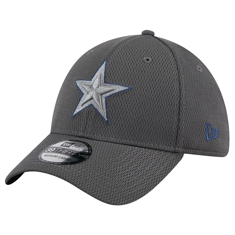 Men's New Era Graphite Dallas Cowboys Main 39THIRTY Flex Hat