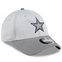 Casquette ajustable 9FORTY pour homme des Dallas Cowboys 2024 NFL Training Camp, gris New Era
