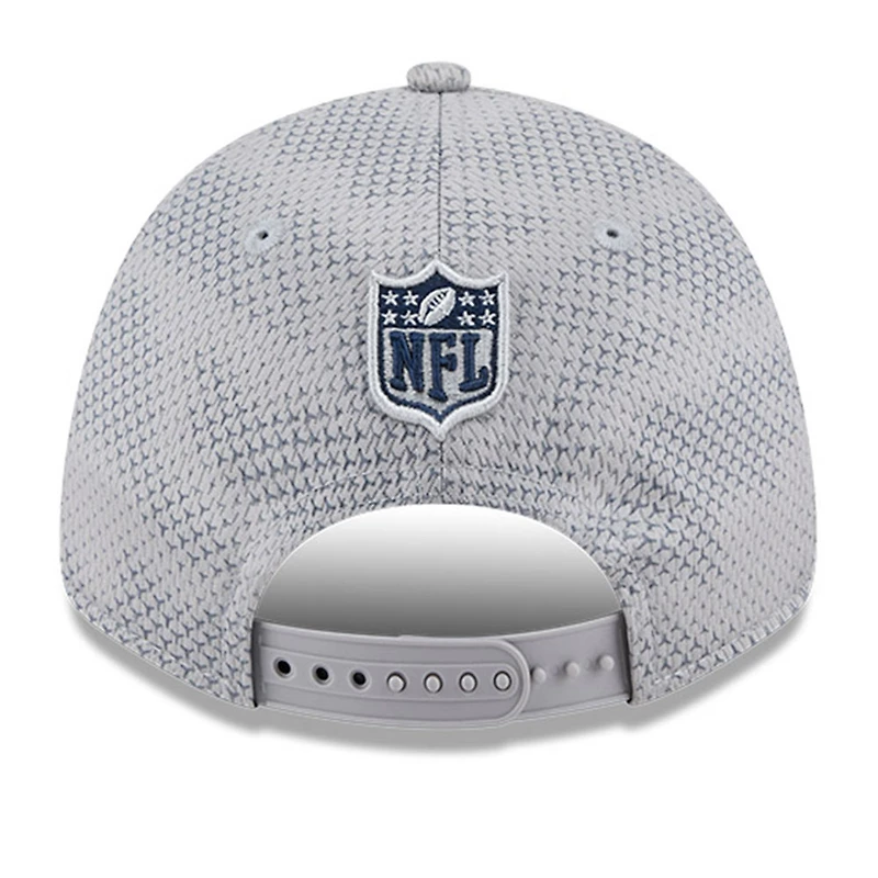 Casquette extensible à boutons-pression Dallas Cowboys 2024 Sideline 9FORTY de New Era pour homme, gris