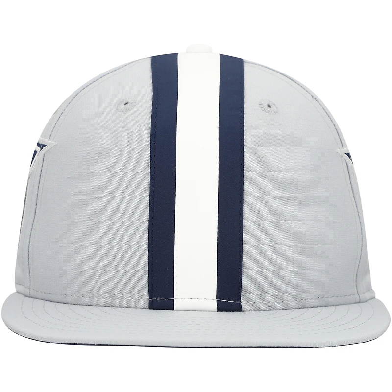 Men's New Era Gray Dallas Cowboys  Helmet 9FIFTY Snapback Hat