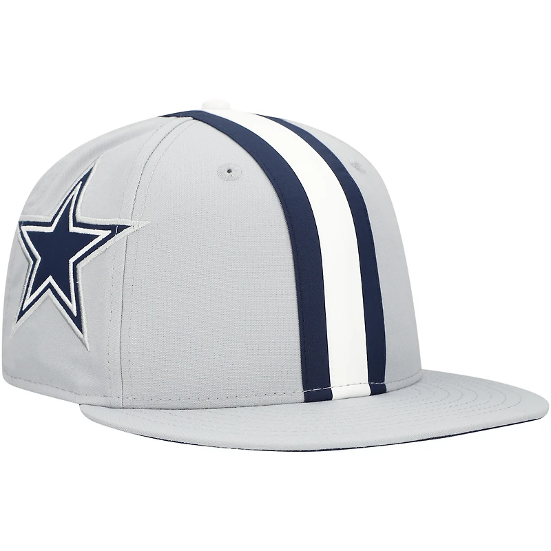 Men's New Era Gray Dallas Cowboys  Helmet 9FIFTY Snapback Hat
