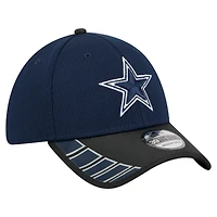 Men's New Era Navy/Black Dallas Cowboys Visor Hit 39THIRTY Flex Hat