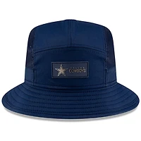 Bob New Era bleu marine Dallas Cowboys 2025 Sideline pour homme