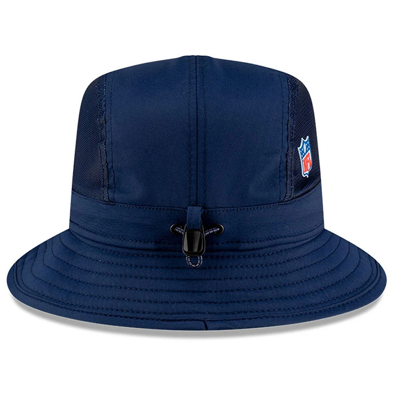 Bob New Era bleu marine Dallas Cowboys 2025 Sideline pour homme