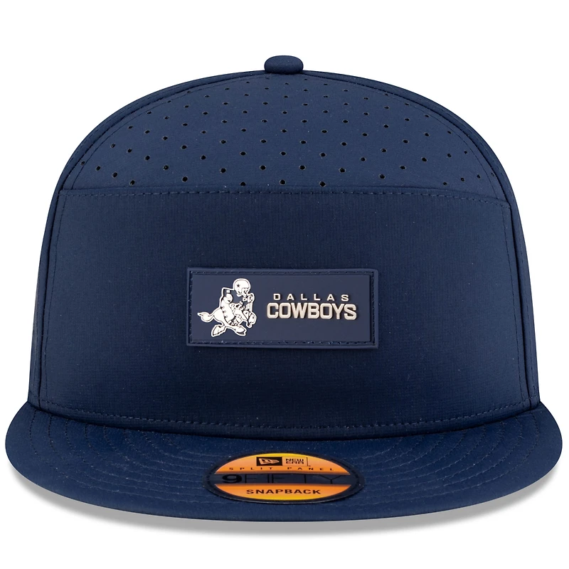 Men's New Era Navy Dallas Cowboys 2025 Sideline Throwback Split Panel 9FIFTY Snapback Hat