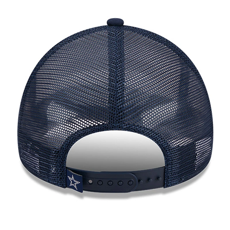 NWC COW NAVY NWC FW23 NFL HOMME STACKER 940 TRUCKER HATMENSTC
