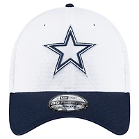 Casquette flexible 39THIRTY New Era pour hommes, blanc/bleu marine, Dallas Cowboys 2024 NFL Training Camp
