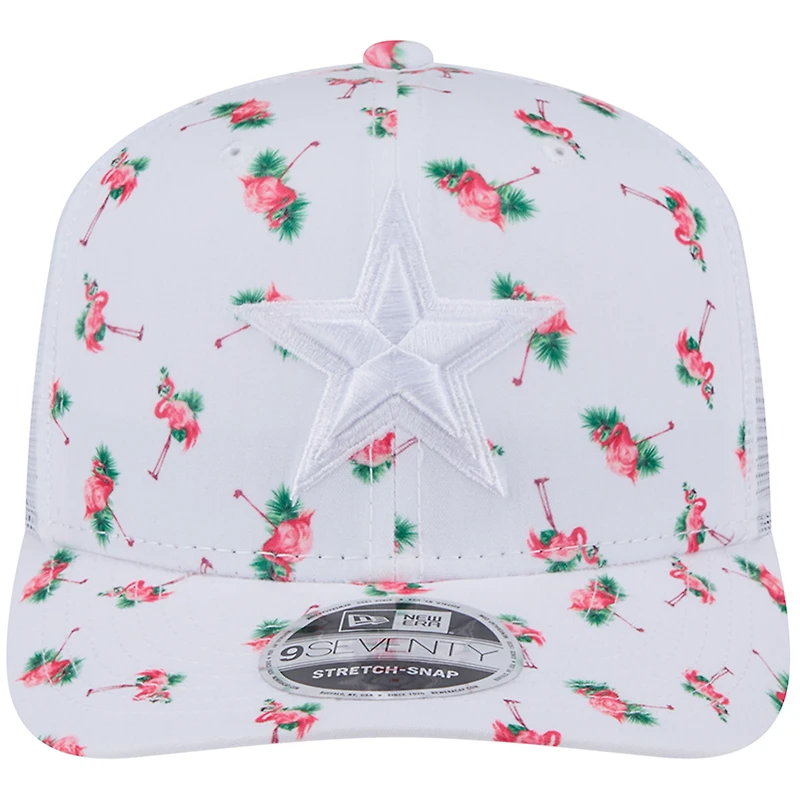Casquette extensible à bouton-pression New Era blanche Dallas Cowboys Adventure Flamingo Pattern 9SEVENTY pour homme