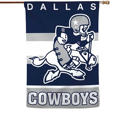 WinCraft Dallas Cowboys 28 "x 40" Bannière verticale simple face avec logo rétro