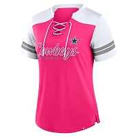 T-shirt à lacets rose Dallas Cowboys Play Script Fanatics pour femmes