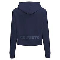 Sweat à capuche court imprimé de bijoux Dallas Cowboys Pro Standard pour femme, bleu marine