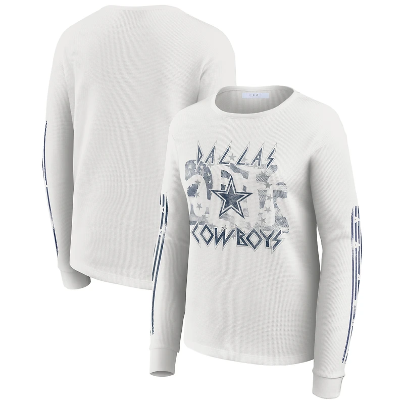 T-shirt blanc à manches longues et imprimé gaufré Dallas Cowboys pour femme WEAR by Erin Andrews