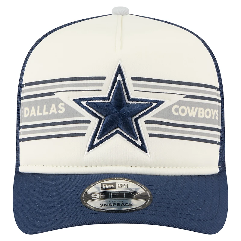 Casquette snapback A-Frame 9FIFTY Trucker pour jeunes New Era crème/bleu marine Dallas Cowboys Banner