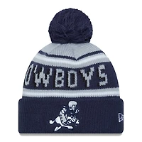 Bonnet en tricot à revers principal Gridiron Classics des Dallas Cowboys New Era gris/bleu marine avec pompon
