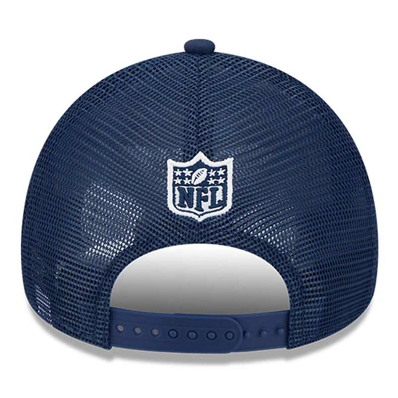 Casquette trucker ajustable New Era Stone/Navy Dallas Cowboys 2024 Sideline Historic 9FORTY pour jeunes