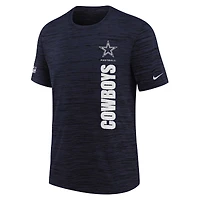 T-shirt Nike bleu marine Dallas Cowboys Sideline Velocity Performance pour jeune