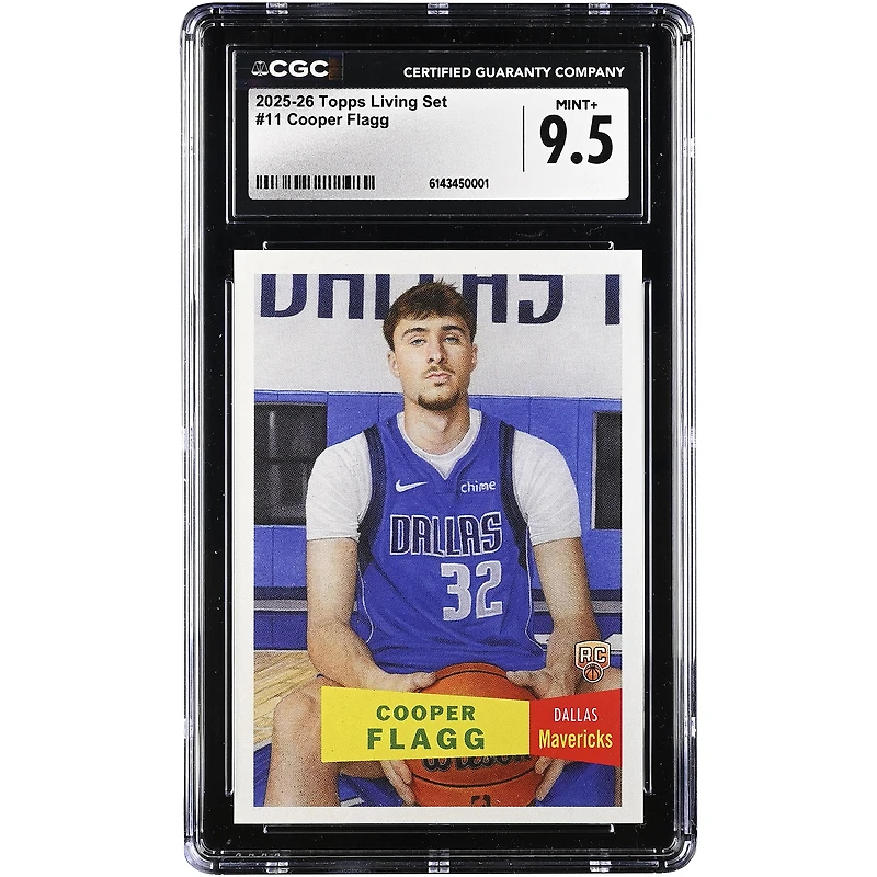 Carte de recrue Cooper Flagg Dallas Mavericks 2025-26 Topps Living Set n° 11 , authentifiée CGC 9.5