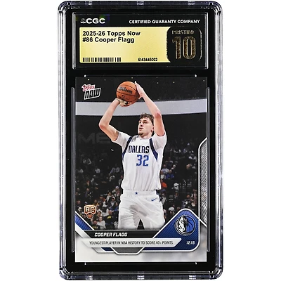 Carte de recrue de Cooper Flagg (Dallas Mavericks) 2025-26 Topps Now, plus jeune joueur de l'histoire de la NBA à avoir marqué plus de 40 points, n° 86, authentifiée CGC, état PRISTINE 10