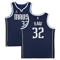 Maillot Swingman Jordan Brand Statement Edition bleu marine autographié par Cooper Flagg des Dallas Mavericks