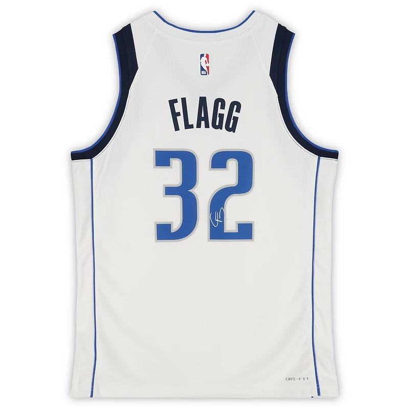 Maillot Nike Swingman blanc dédicacé par Cooper Flagg des Dallas Mavericks