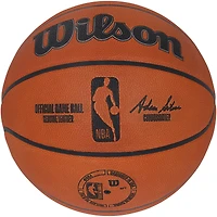 Ballon de basket officiel Wilson autographié par Cooper Flagg des Dallas Mavericks