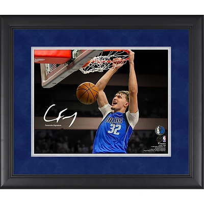 Photo encadrée avec la signature fac-similé de Cooper Flagg, joueur des Dallas Mavericks, format 11 x 14 pouces.