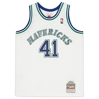 Dirk Nowitzki Dallas Mavericks Autographed White Nike 1998 Swingman Jersey