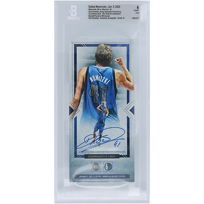 Billet commémoratif pour la cérémonie de retrait du maillot des Dallas Mavericks de Dirk Nowitzki, dont les fans de Beckett ont été témoins, billet authentifié 6/10 du 5 janvier 2022
