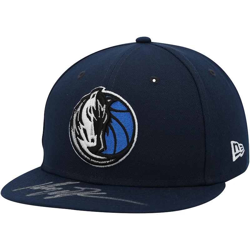 Casquette New Era bleu marine dédicacée par Klay Thompson des Dallas Mavericks