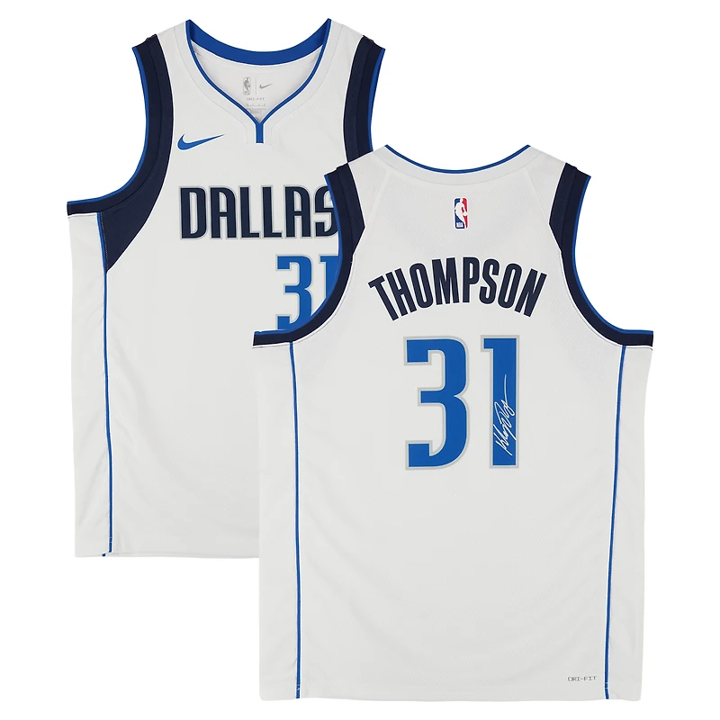 Maillot Swingman blanc dédicacé par Klay Thompson des Dallas Mavericks, édition Nike Association