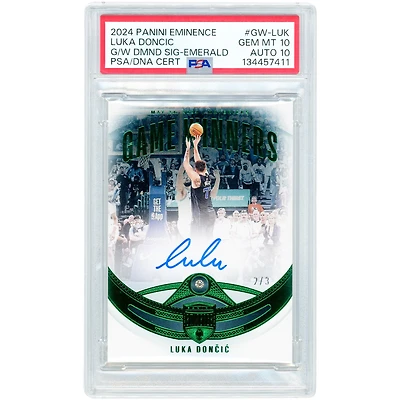 Carte autographiée de Luka Dončić (Dallas Mavericks) - Collection Panini Eminence Game Winners Emerald Diamond Gem 2024-25, n° GW-LUK, n° 2/3, authentifiée PSA 10/10.