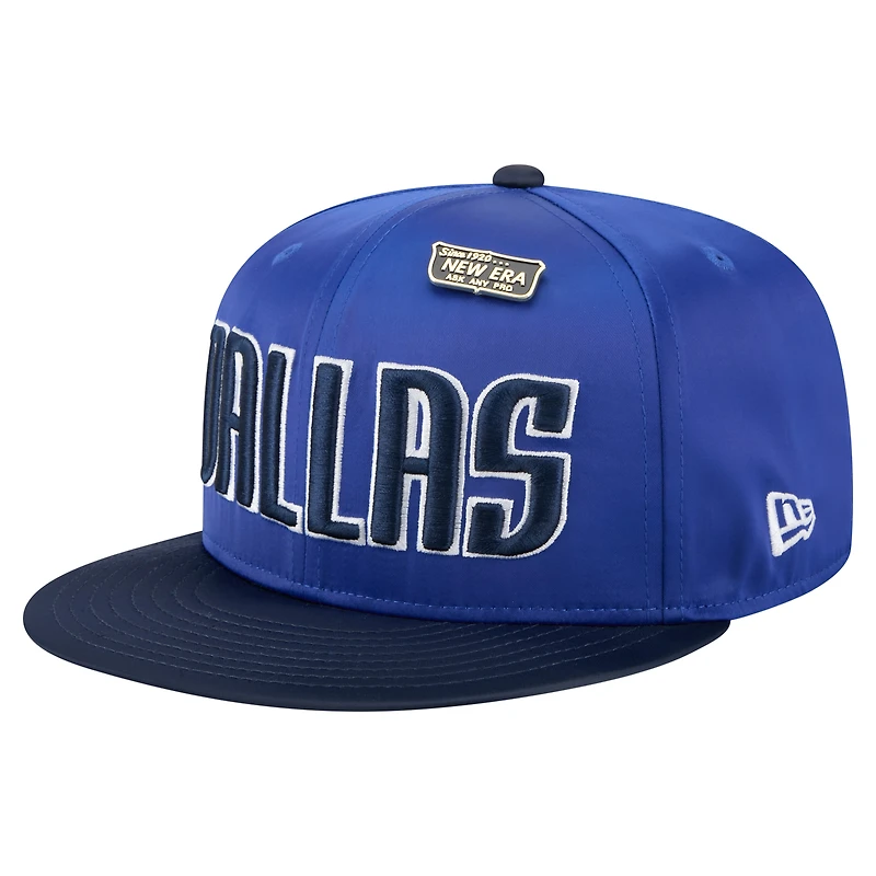 Men's New Era  Blue/Navy Dallas Mavericks Throwback Satin Vintage Pin Two-Tone 59FIFTY Fitted Hat